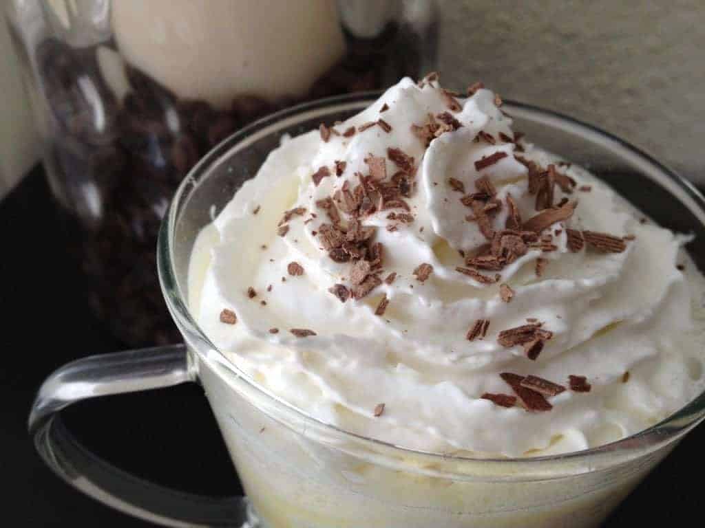 White hot chocolate sprinkled with chocolate shavings