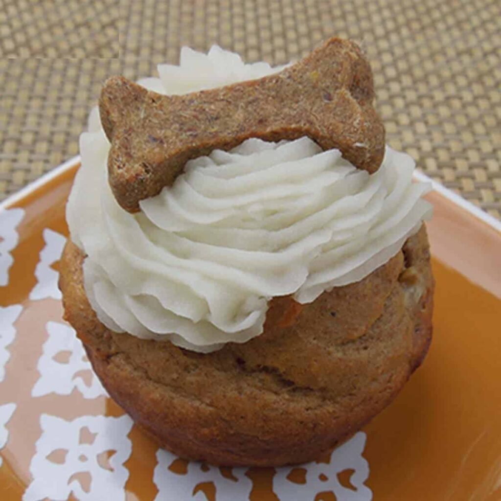 Apple Pupcakes with Peanut Butter Frosting Stress Baking