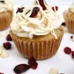Cranberry Bliss Cupcakes: My favorite Starbucks treat turned into a cupcake! Blondie cupcakes packed with white chocolate and cranberries, topped with a sweet, tangy white chocolate cream cheese frosting. | stressbaking.com